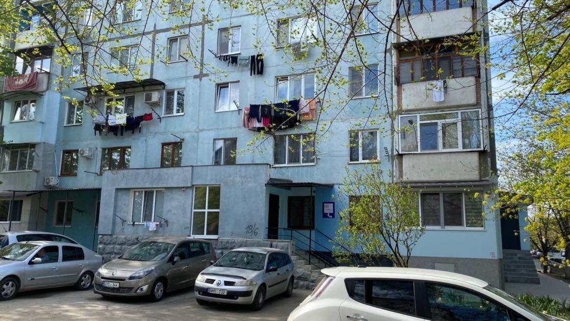 Ana'S Apartment 키시나우 외부 사진